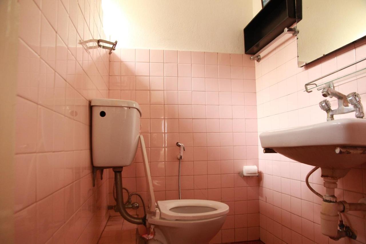 Ojas Wellness B&B ラリトプル エクステリア 写真