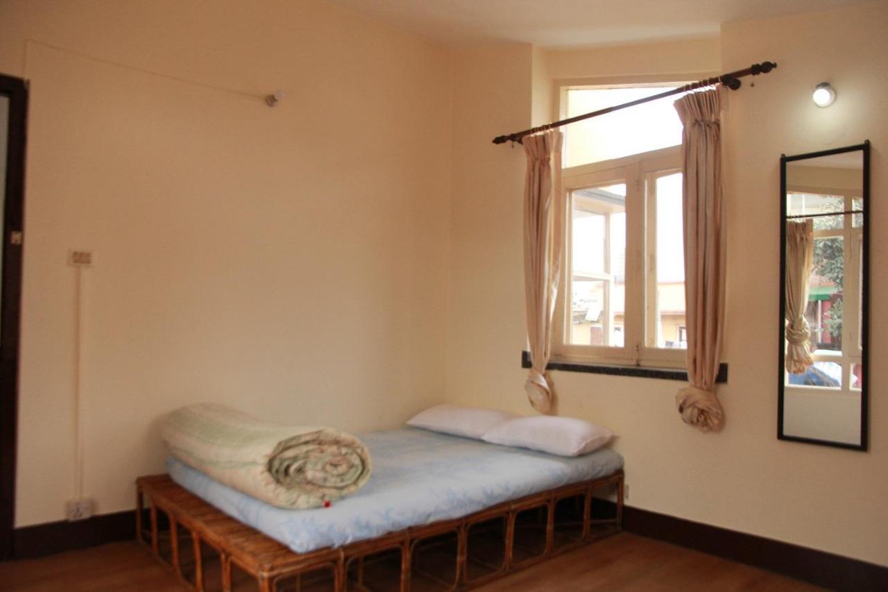 Ojas Wellness B&B ラリトプル エクステリア 写真
