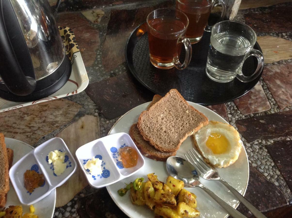 Ojas Wellness B&B ラリトプル エクステリア 写真